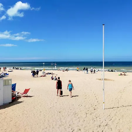 Appartement Cozy In With Wifi Ostende